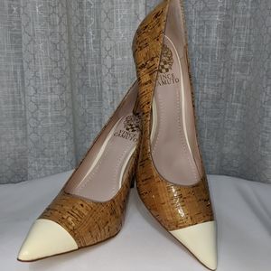 NWB. VINCE CAMUTO HARTY2 Pump. Size 6M